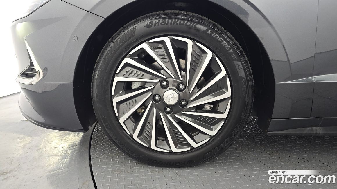 Hyundai Sonata 2022
