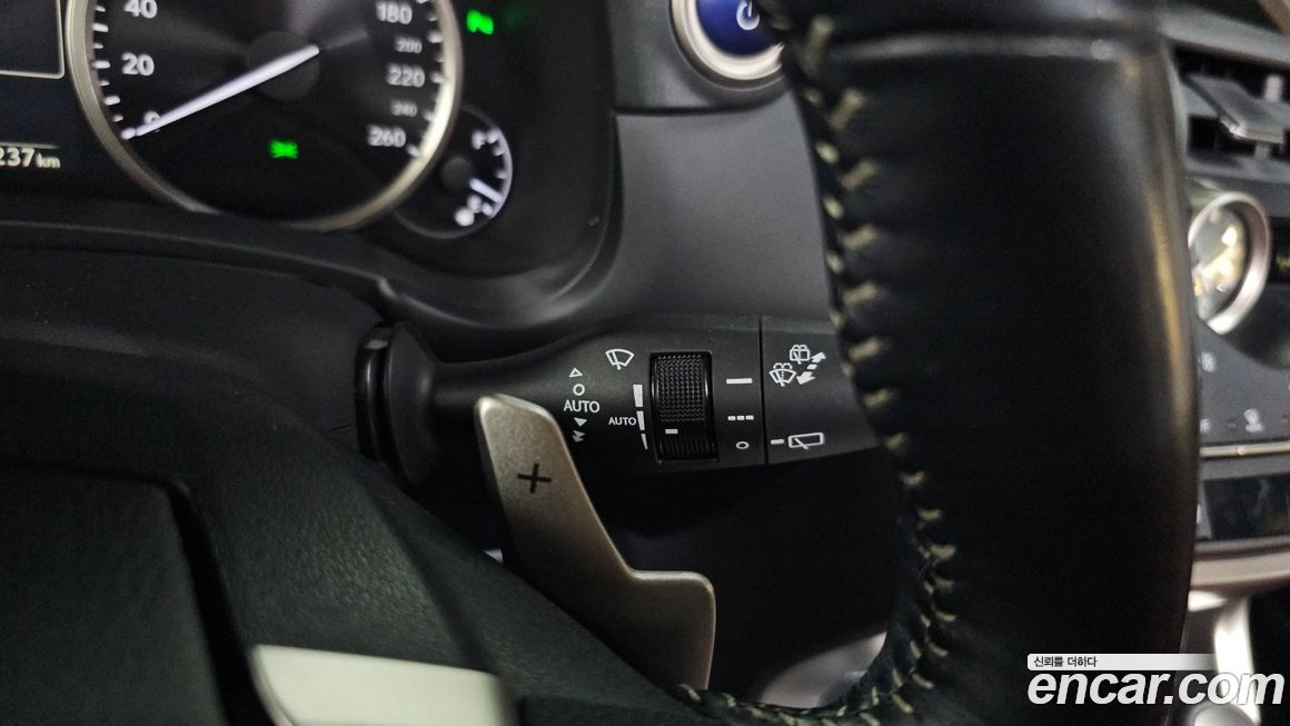 Lexus NX 2018