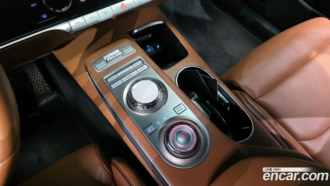 Genesis GV70 2021