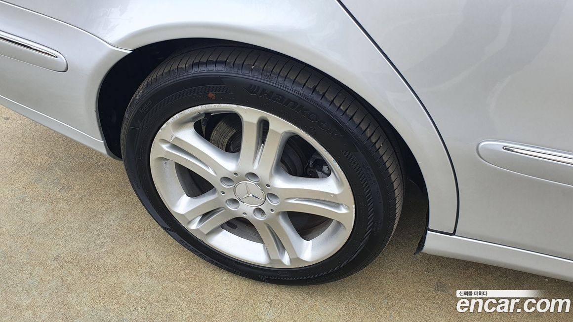 Mercedes-Benz E-Class 2006