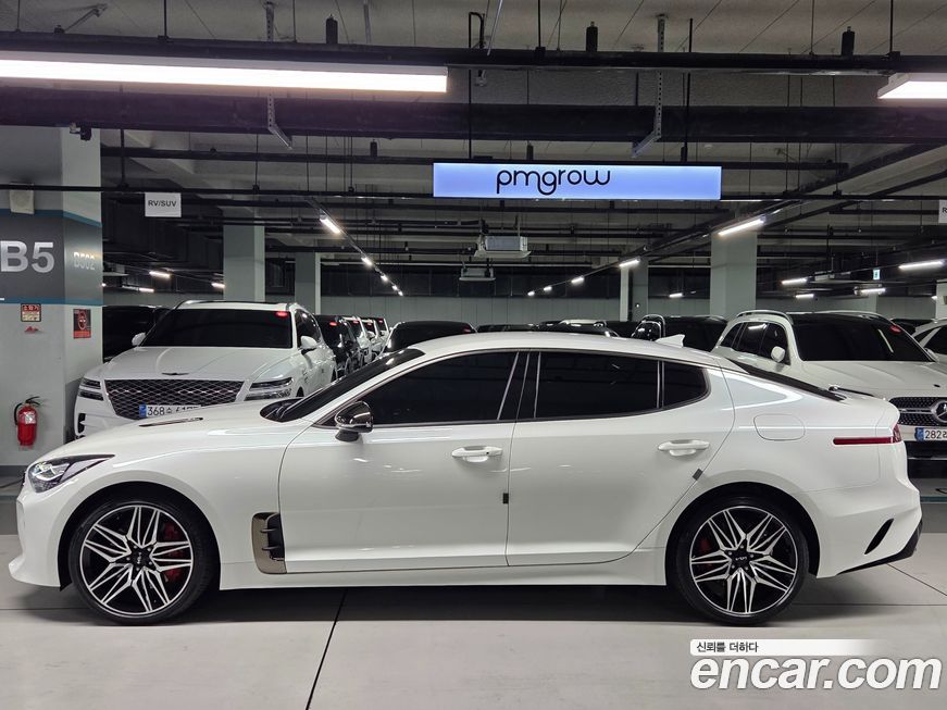 Kia Stinger 2023