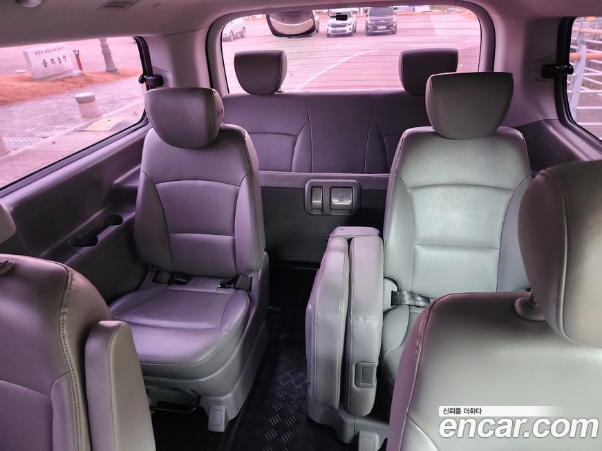 Hyundai Starex 2018