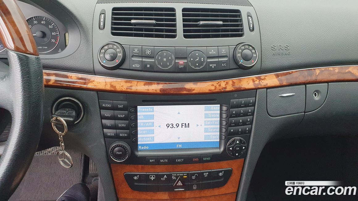 Mercedes-Benz E-Class 2006