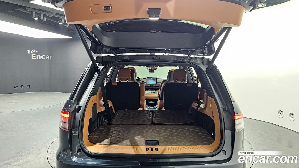 Lincoln Aviator 2021