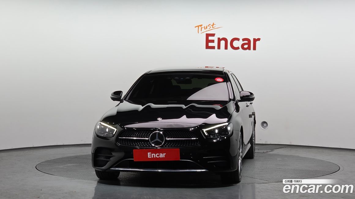 Mercedes-Benz E-Class 2021