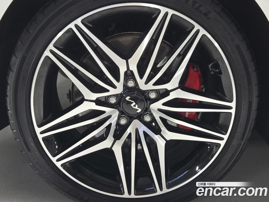 Kia Stinger 2023