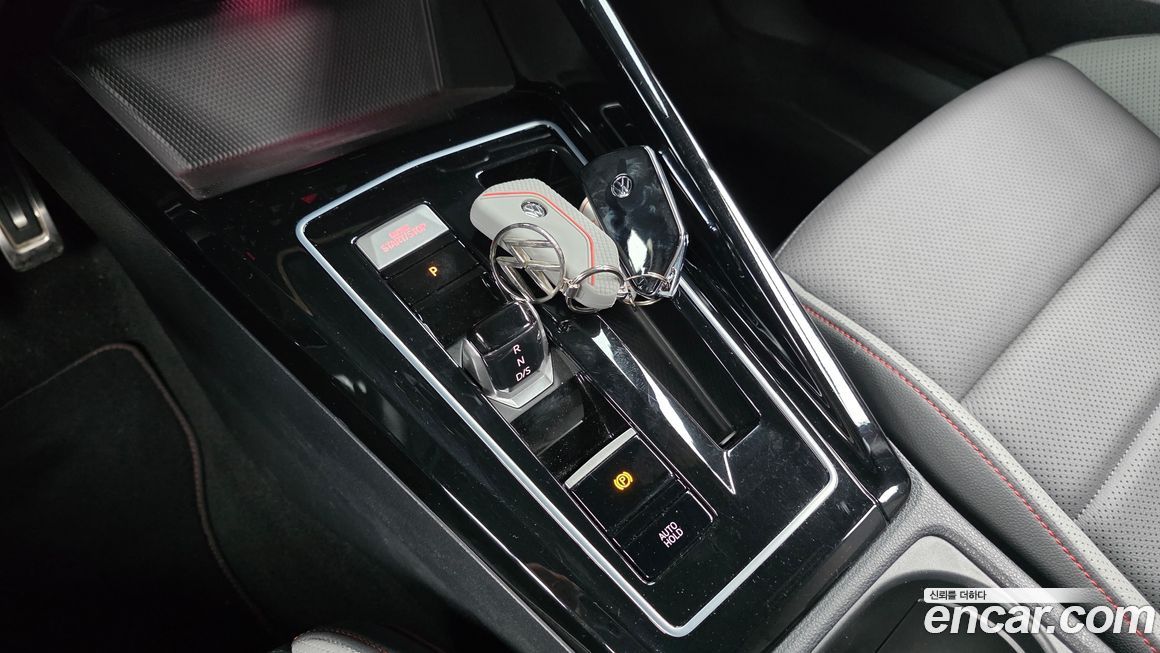 Volkswagen Golf 2024