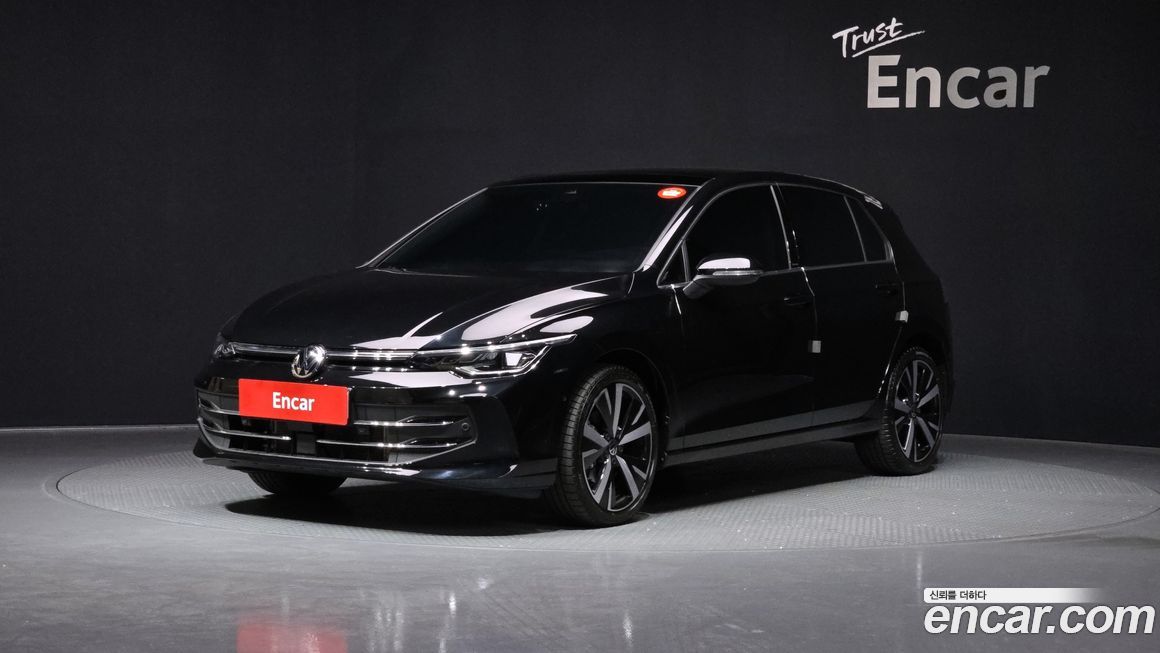 Volkswagen Golf 2025
