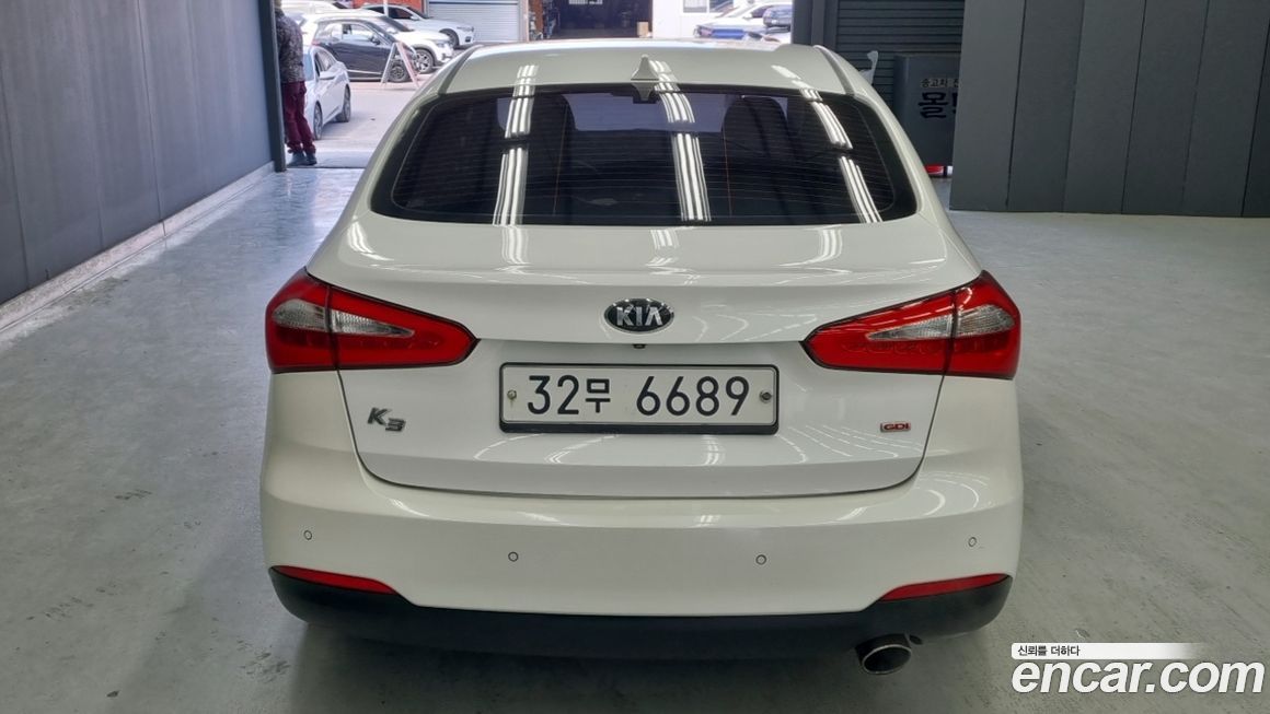 Kia K3 2013