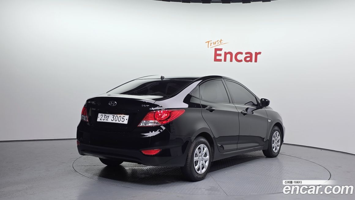 Hyundai Accent 2014