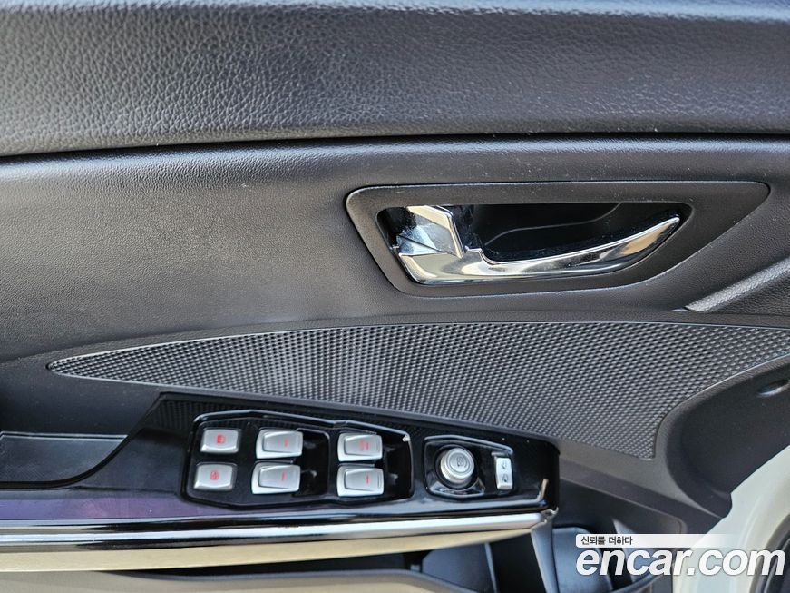 KG_Mobility_Ssangyong TIBOLI 2015