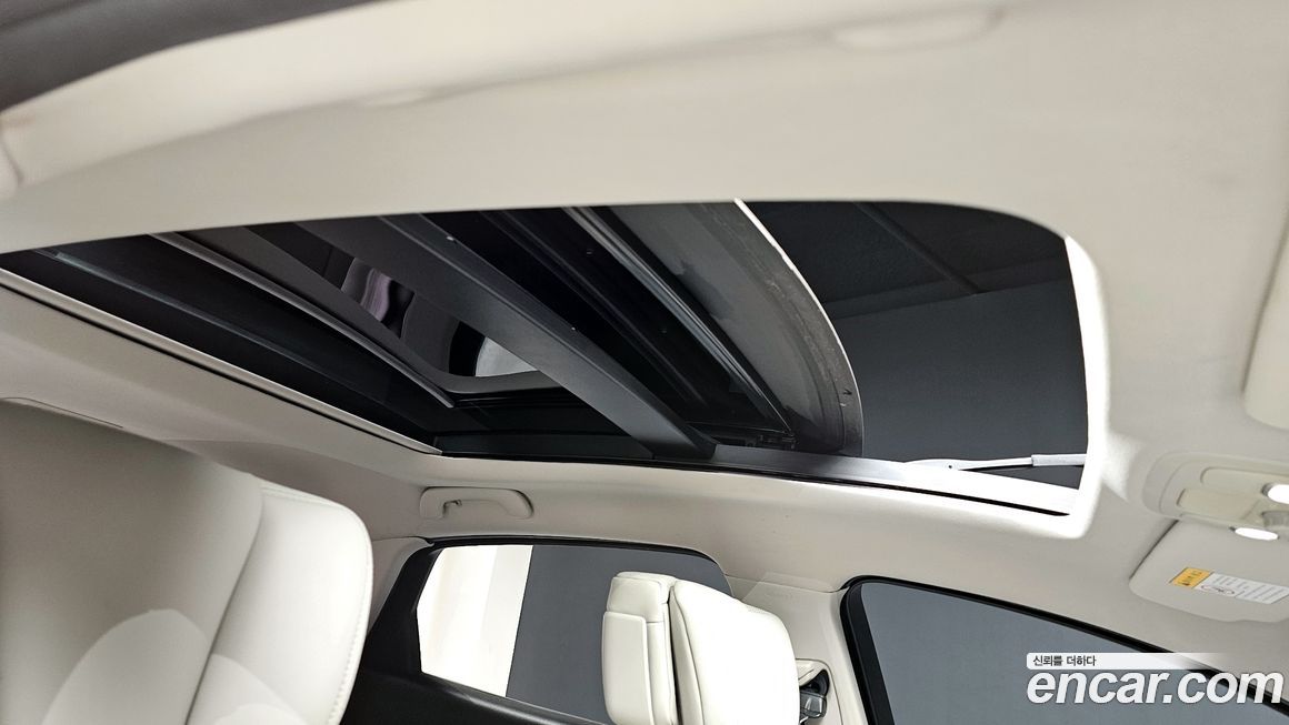 Renault-KoreaSamsung SM6 2016