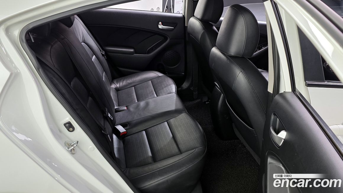 Kia K3 2018