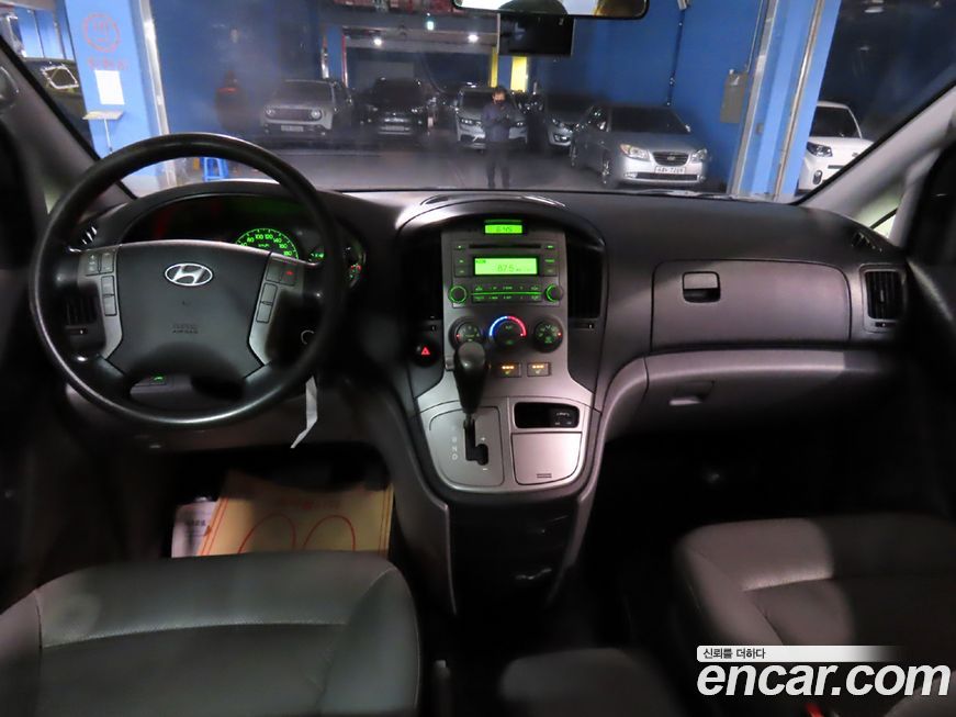 Hyundai Starex 2016