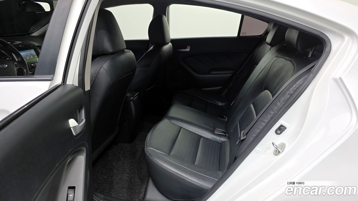 Kia K3 2018