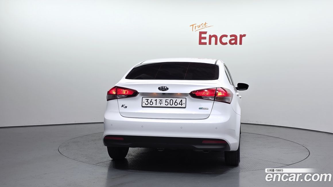 Kia K3 2018