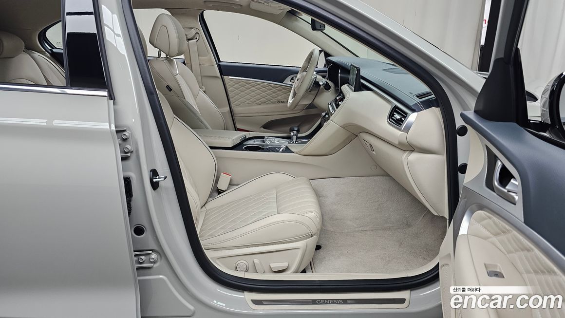 Genesis G70 2024