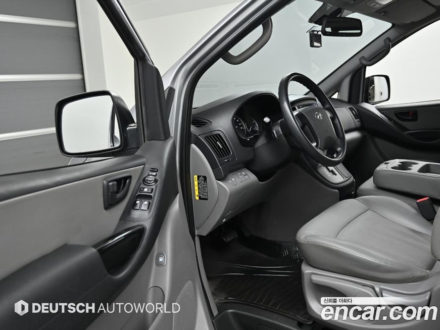 Hyundai Starex 2018