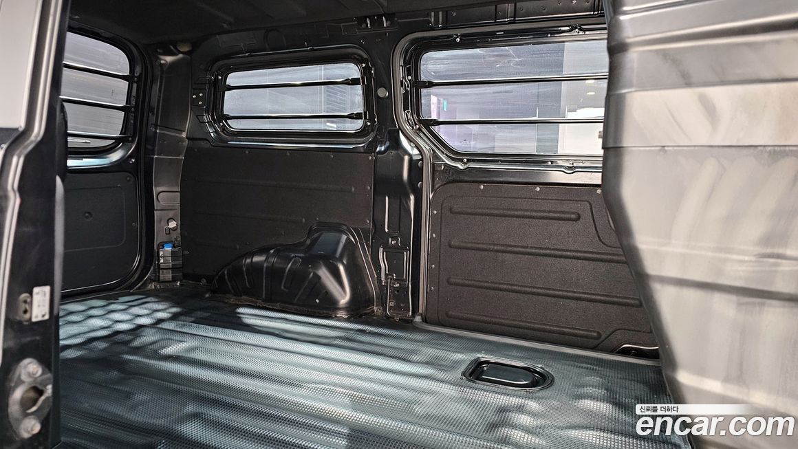 Hyundai Starex 2019