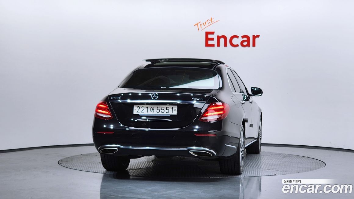 Mercedes-Benz E-Class 2020