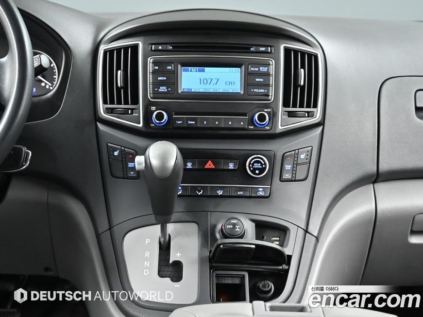 Hyundai Starex 2018