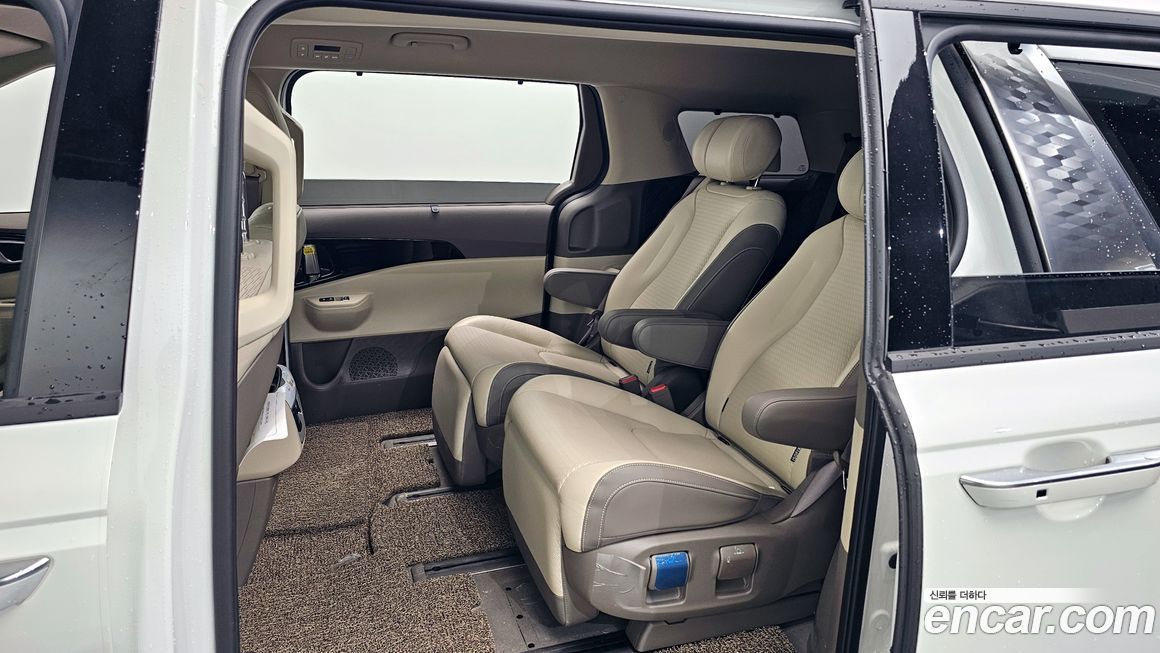 Kia Canival 2025