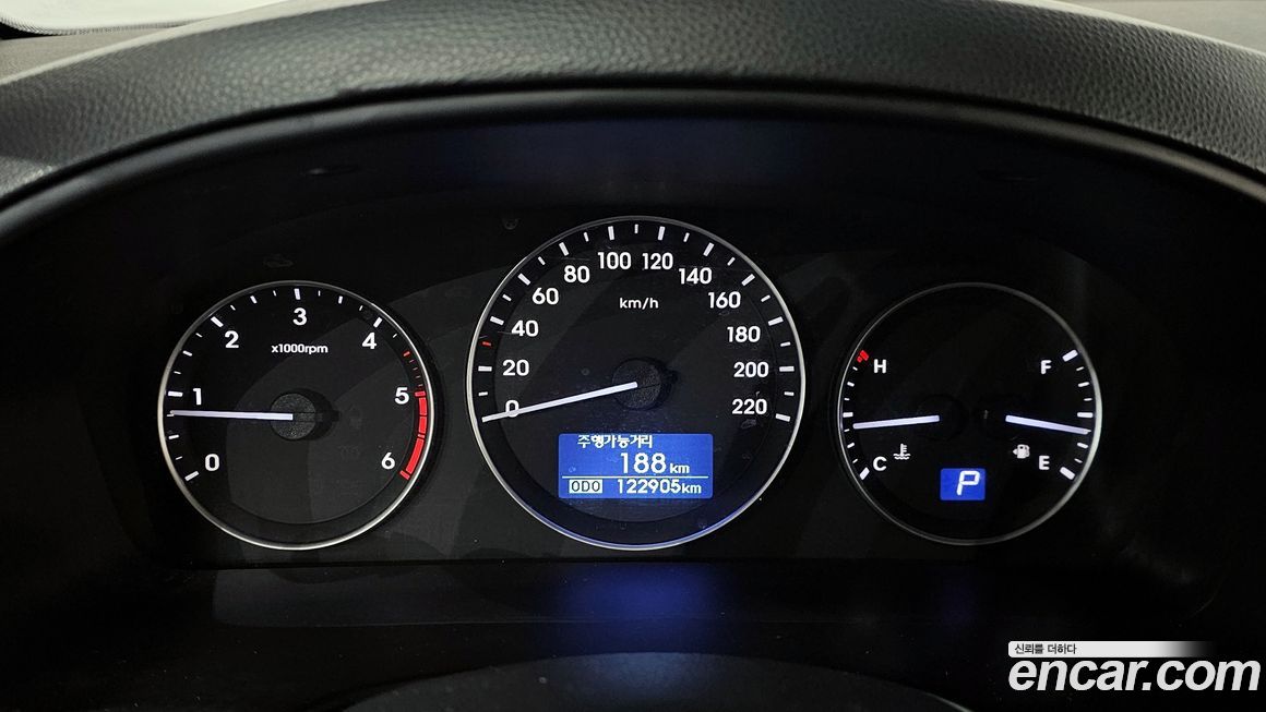 Hyundai Starex 2019