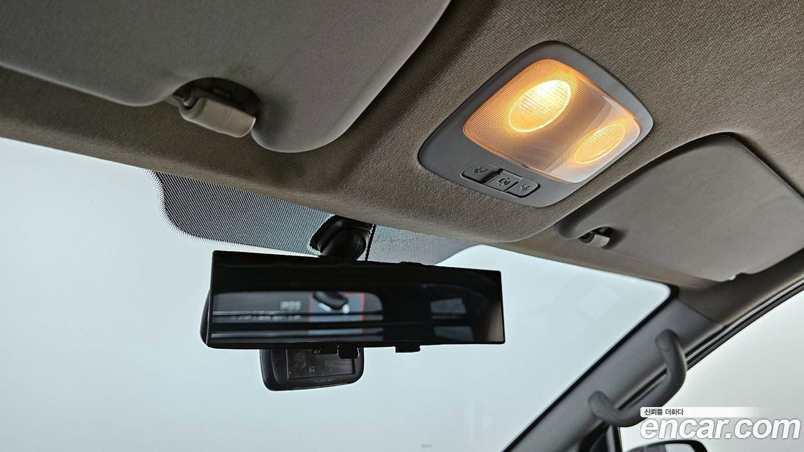 Hyundai Starex 2019