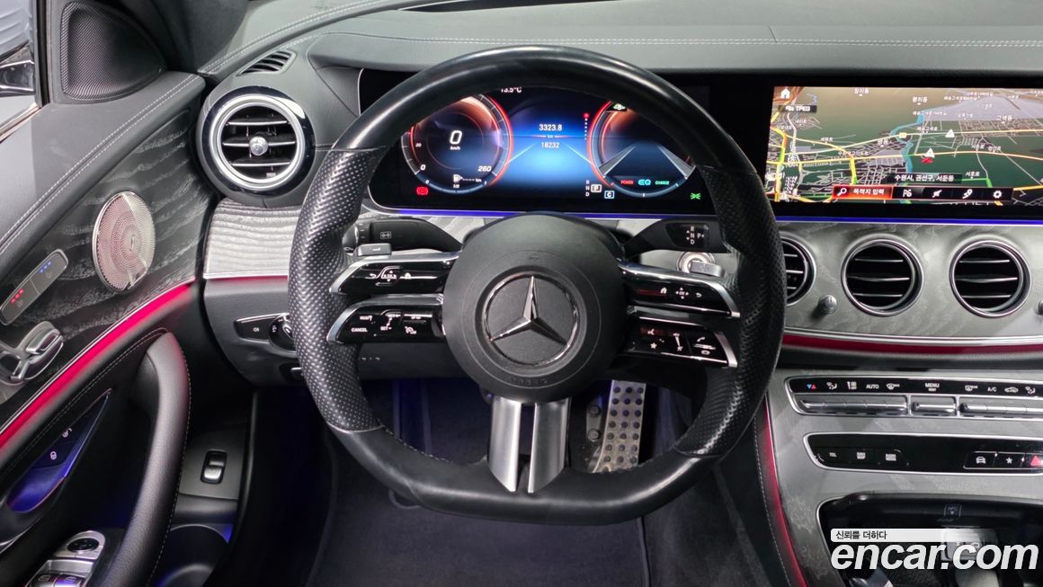 Mercedes-Benz E-Class 2022