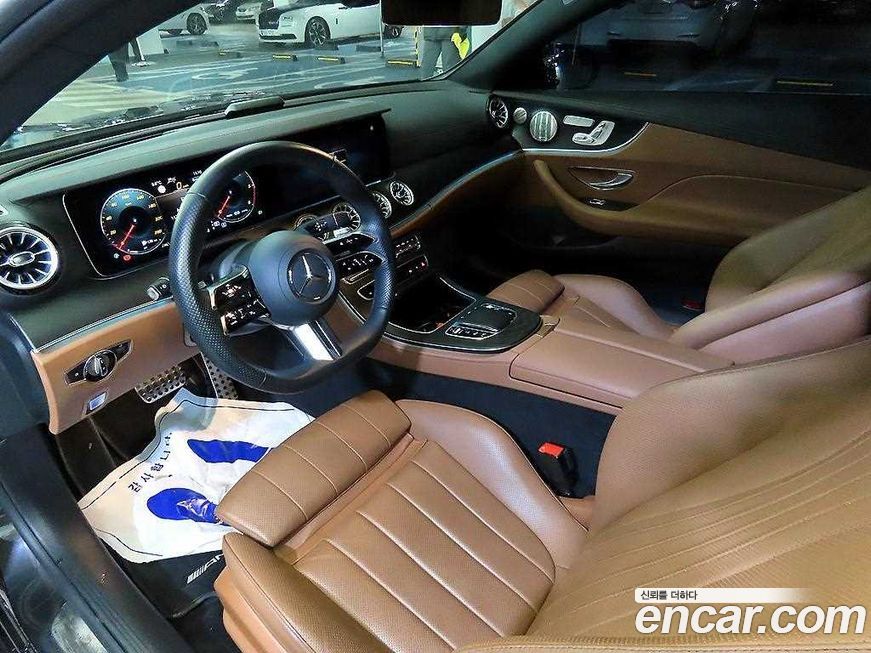 Mercedes-Benz E-Class 2023