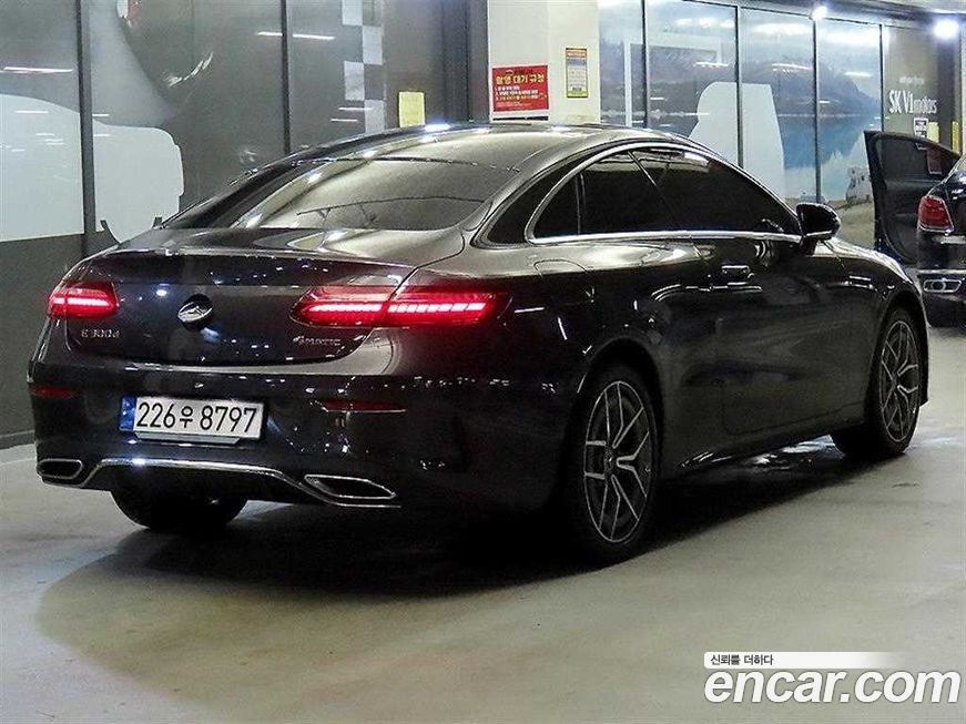 Mercedes-Benz E-Class 2023