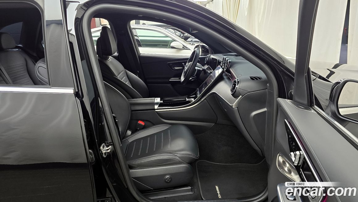 Mercedes-Benz GLC-Class 2024