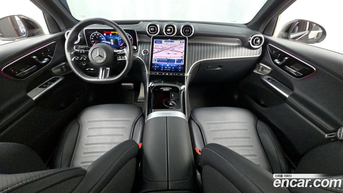 Mercedes-Benz GLC-Class 2024