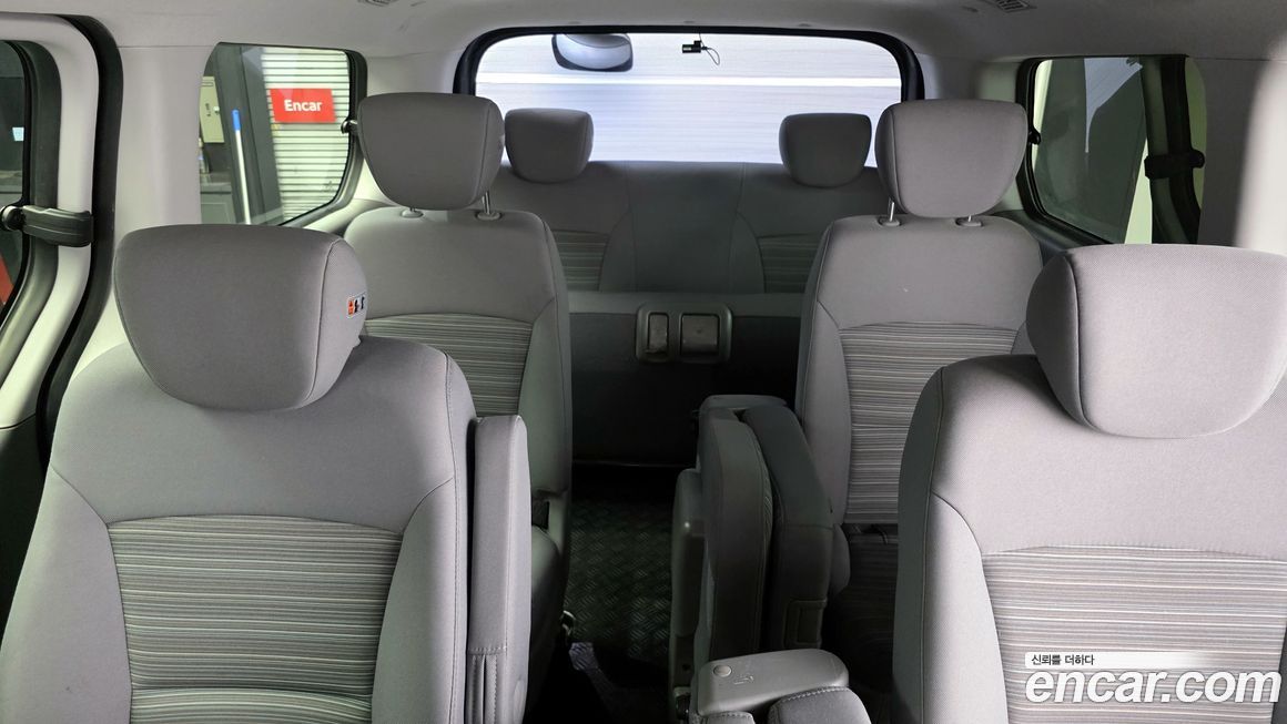 Hyundai Starex 2021
