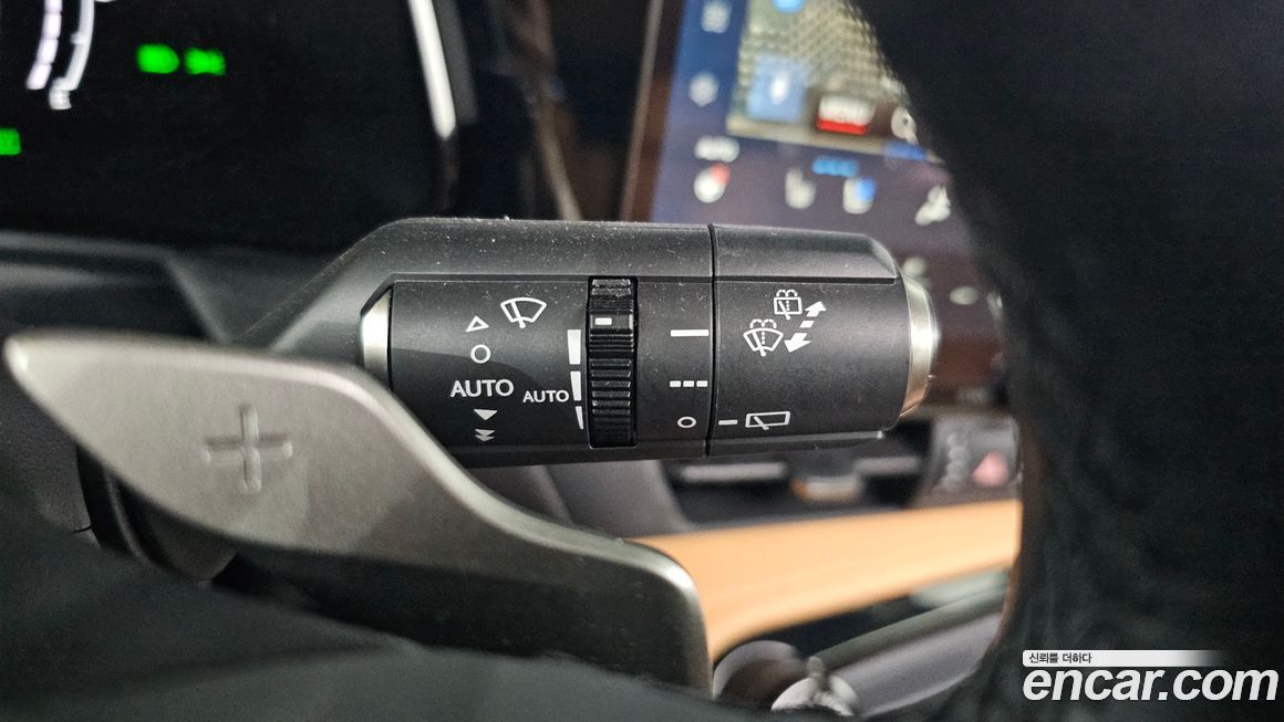 Lexus NX 2023