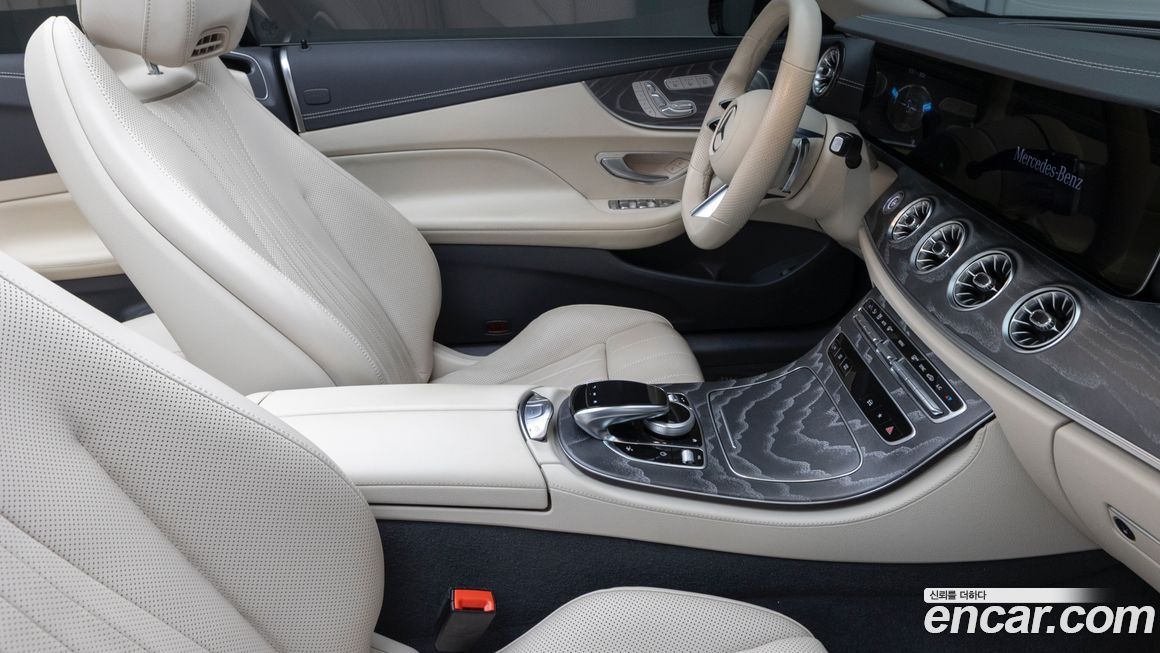 Mercedes-Benz E-Class 2021