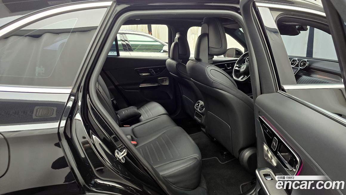 Mercedes-Benz GLC-Class 2024