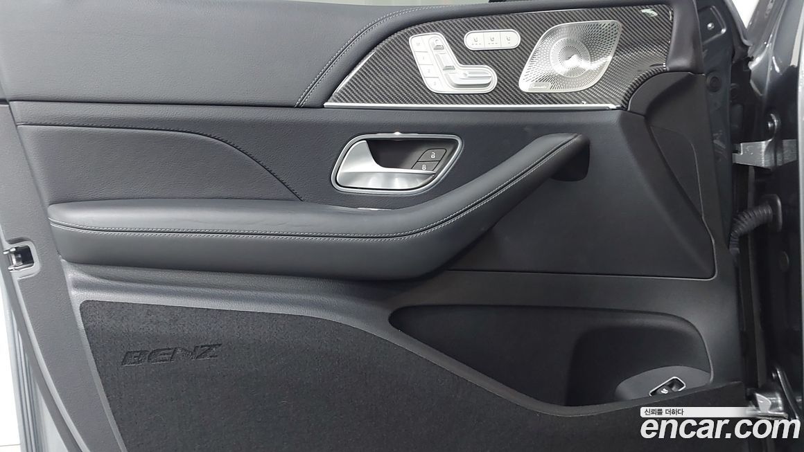 Mercedes-Benz GLE-Class 2021