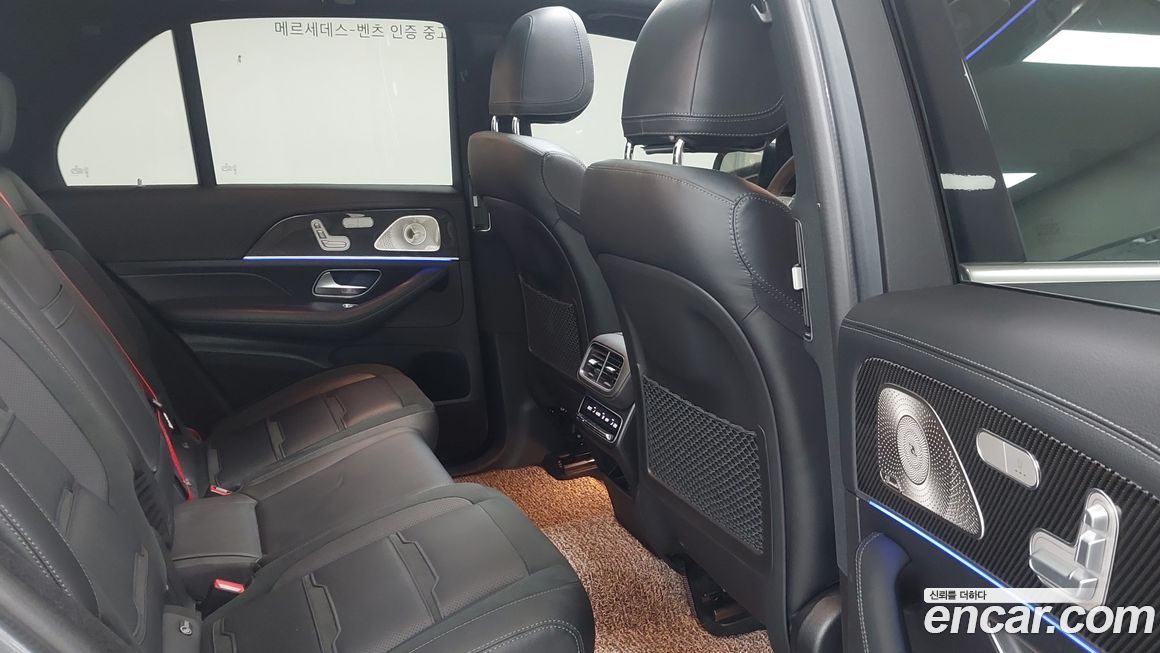 Mercedes-Benz GLE-Class 2021