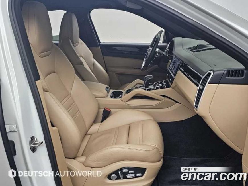 Porsche Cayenne 2020