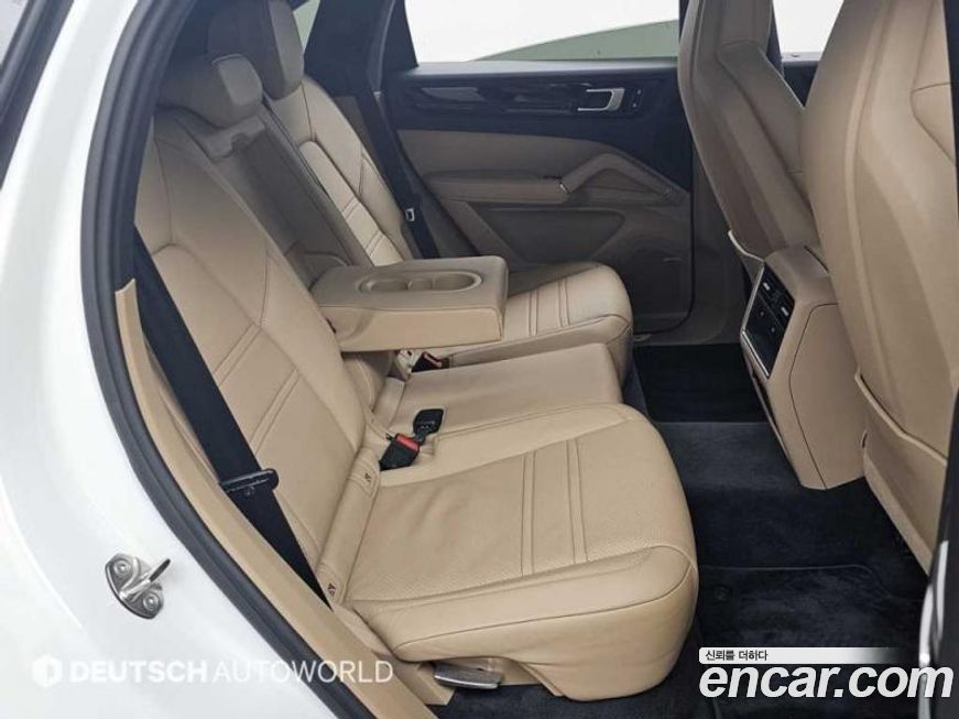 Porsche Cayenne 2020