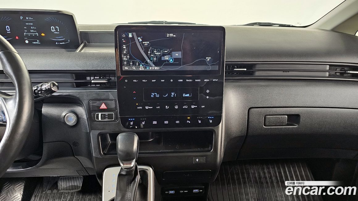 Hyundai Staria 2022