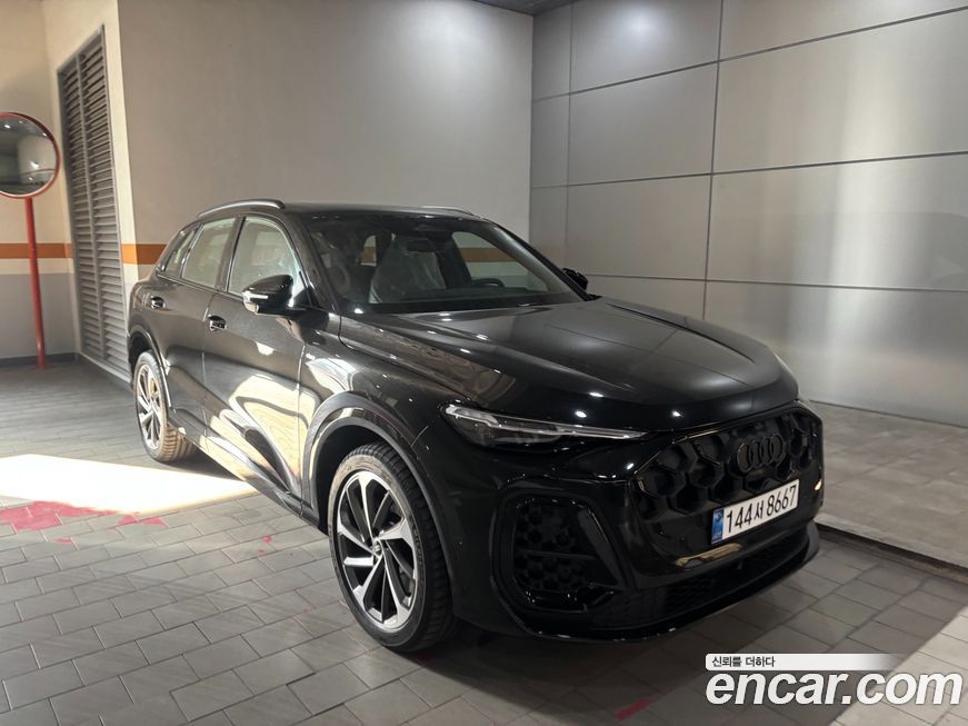 Audi Q5 2025