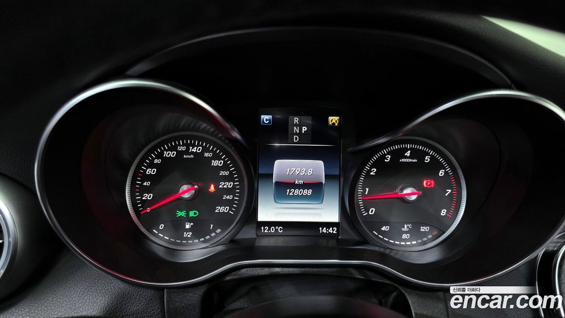 Mercedes-Benz C-Class 2018