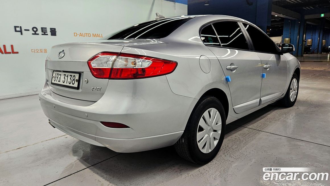 Renault-KoreaSamsung SM3 2013