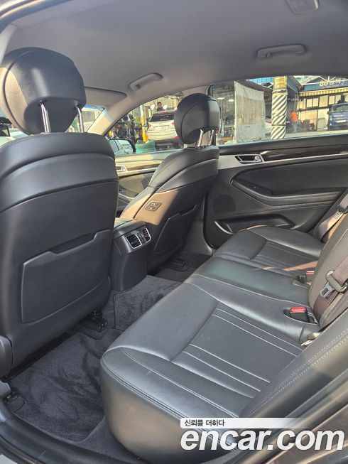 Genesis G80 2018