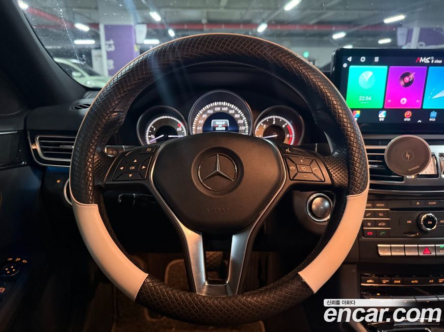 Mercedes-Benz E-Class 2016