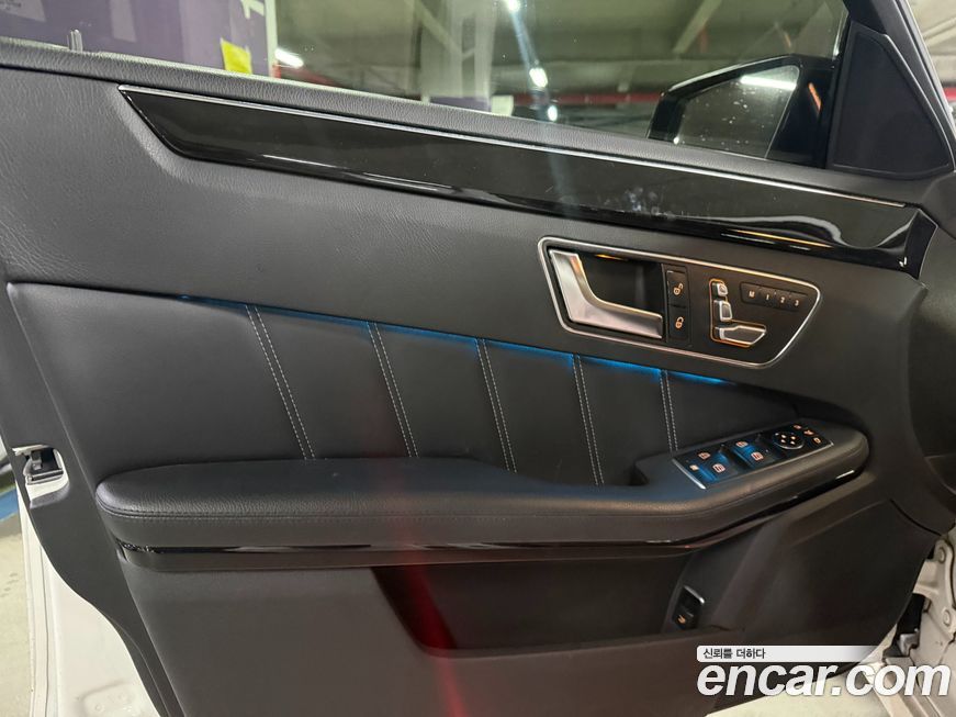 Mercedes-Benz E-Class 2016