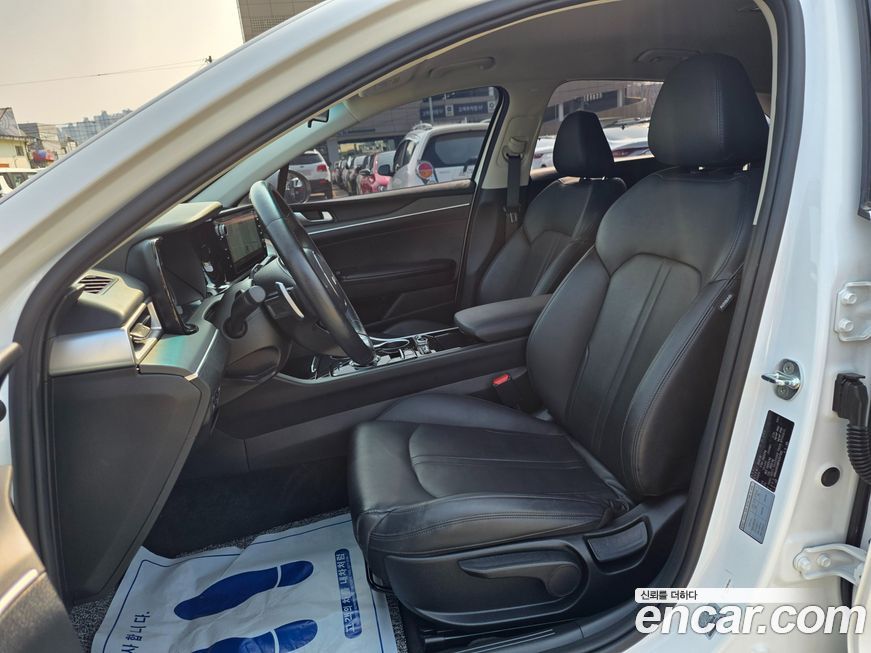 Kia K5 2023