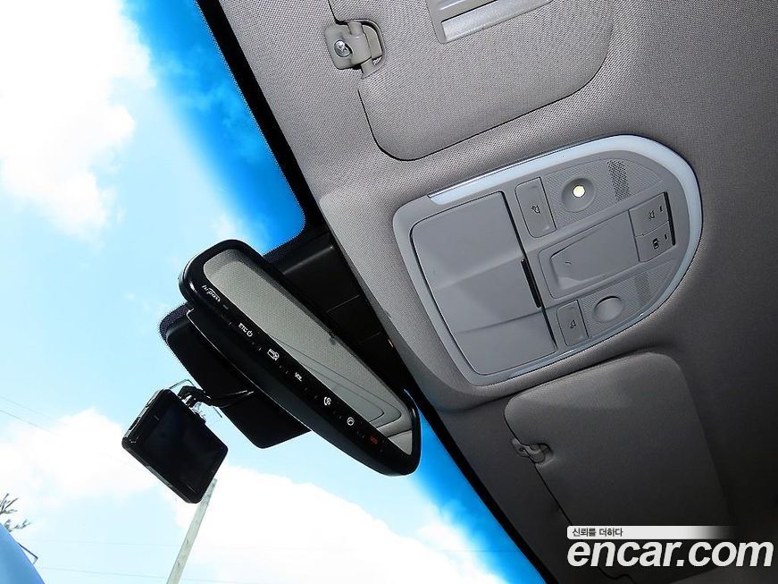 Hyundai Genesis 2015